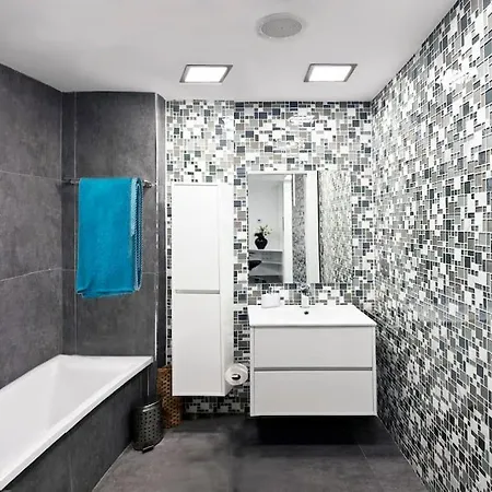 Centro Puerto Deportivo Opcion Parking *