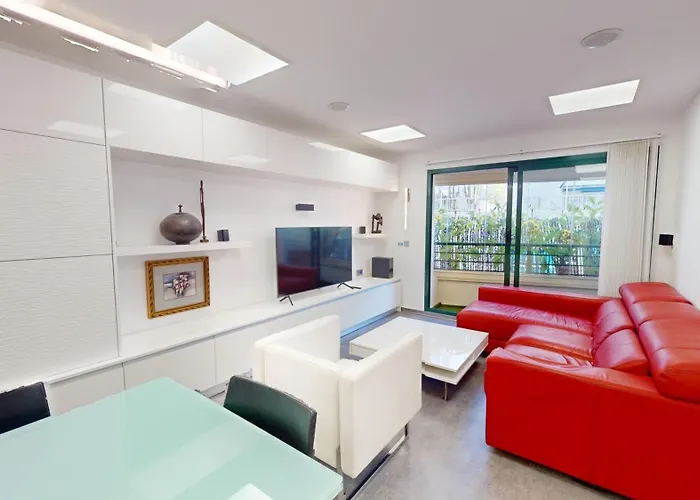 Centro Puerto Deportivo Opcion Parking Apartment Marbella
